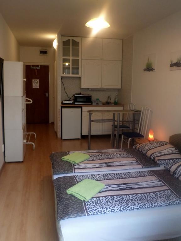 Apartments Leslie Budapest Eksteriør billede