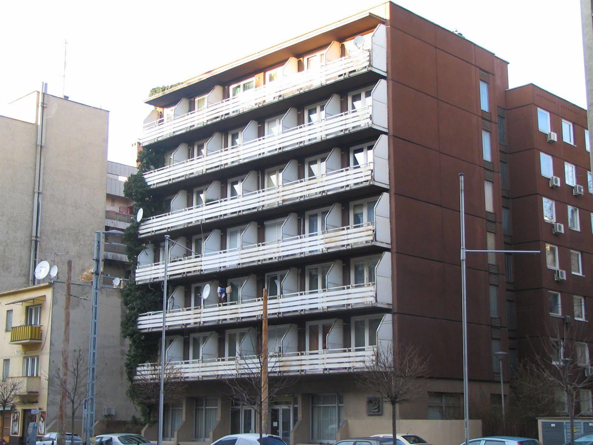 Apartments Leslie Budapest Eksteriør billede